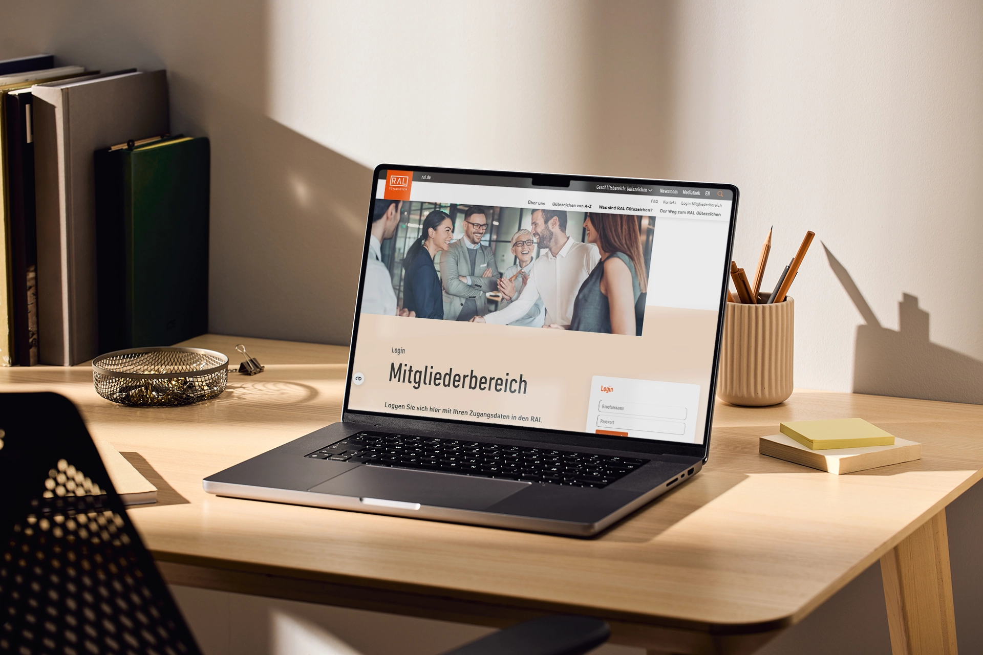 publicgarden setzt Datentransfer via JSON-Schnittstelle für RAL um