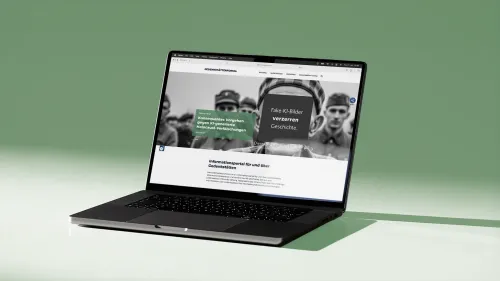 Relaunch der Gedenkstättenforum-Website auf einem Laptop – Startseite des Informationsportals zu Gedenkstätten